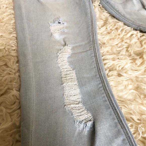 Express Light Wash Jeans - Picture 5 of 6